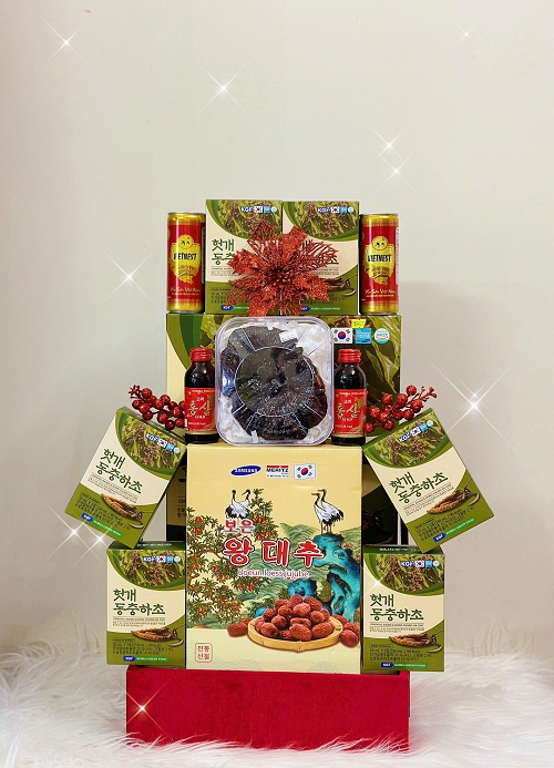 GIỎ QUÀ TẶNG 22_QTV_ LỘC PHÚ QUÝ